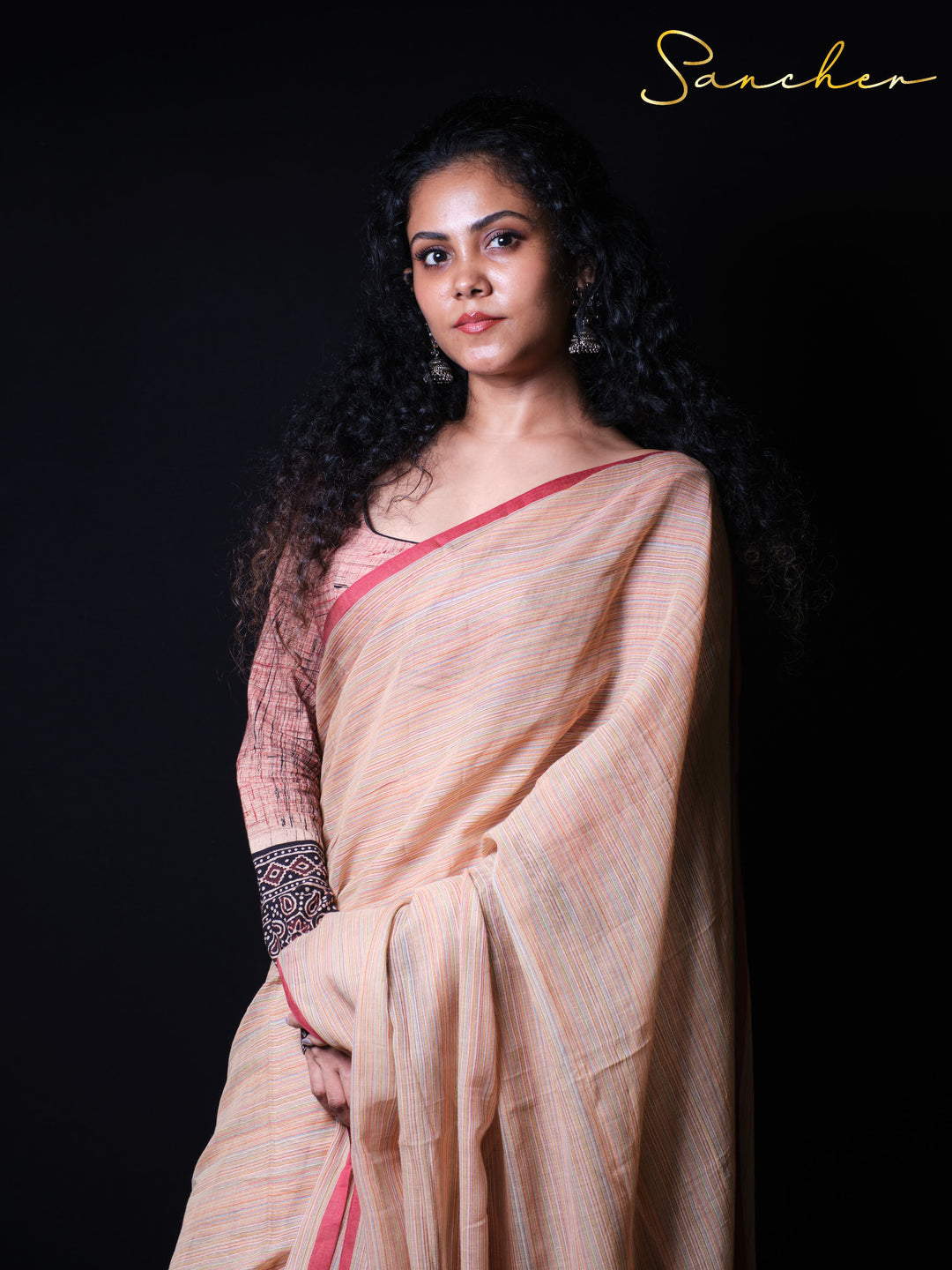 Coral Cascade Mulmul Cotton Saree