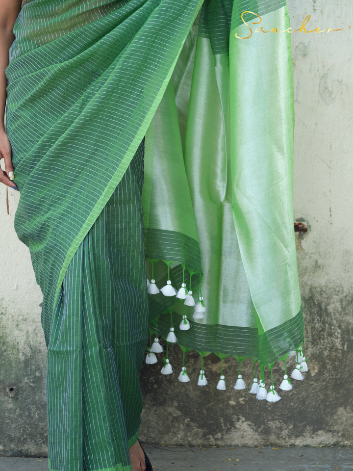 Green Hunter Mulmul Cotton Saree