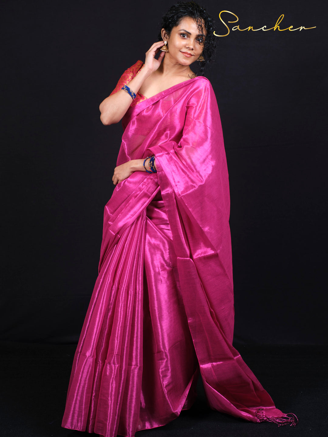 Magenta Rose Radiance Mul Zari saree fabric detail highlighting soft cotton silk texture and zari embroidery