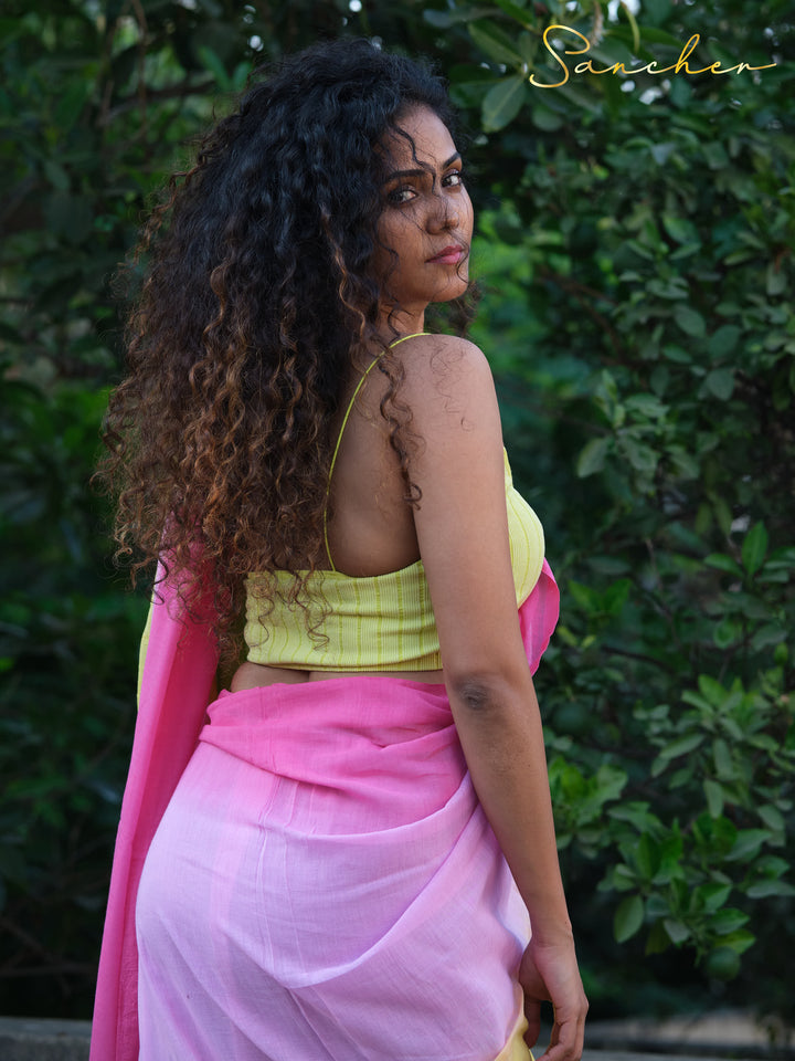 Graceful Mulmul Cotton Saree