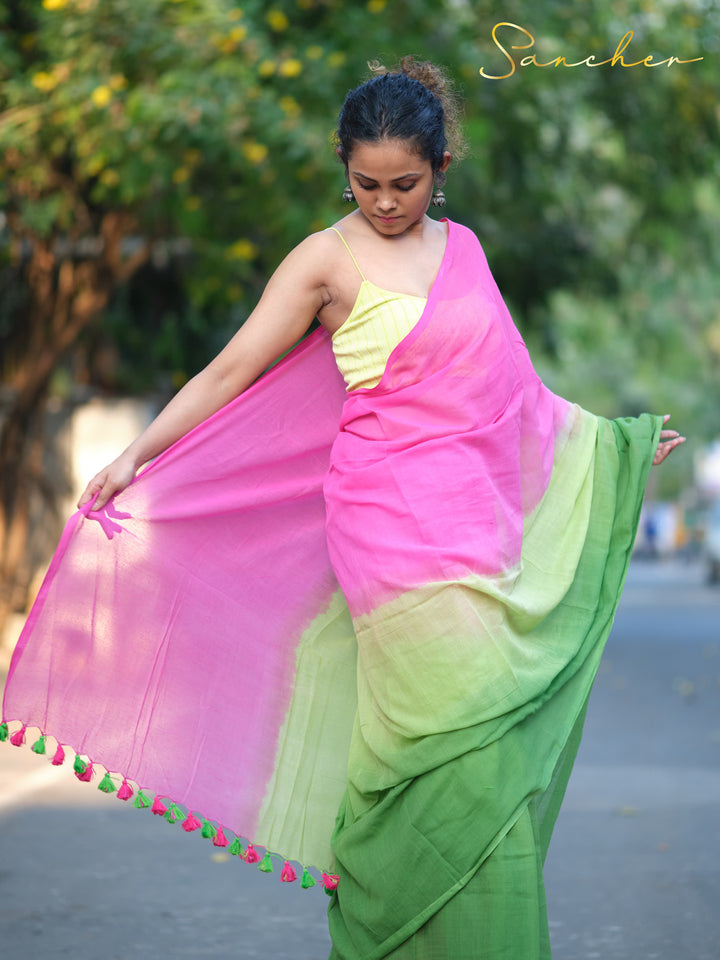 Cuddly Mulmul Cotton Saree