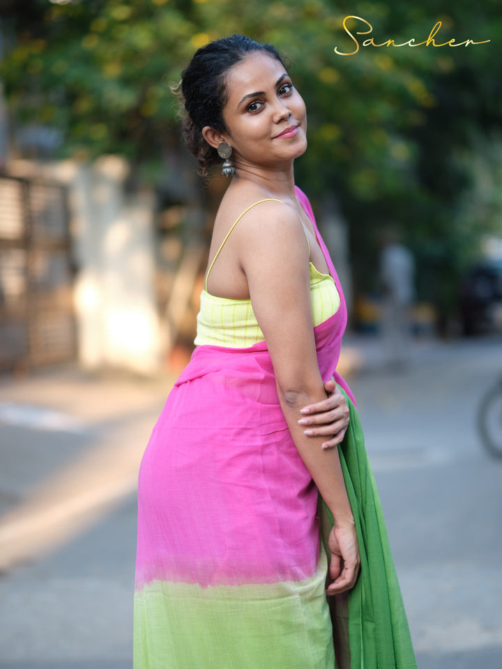 Cuddly Mulmul Cotton Saree