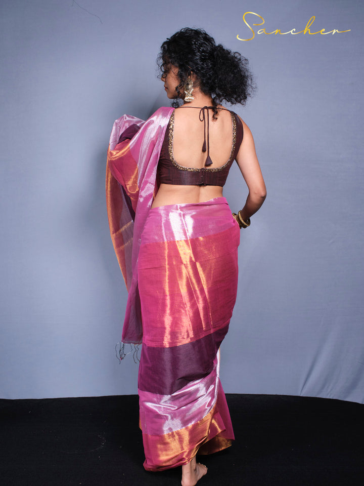 Ethnic Mul Zari saree for women featuring soft cotton fabric and beautiful color blocking design