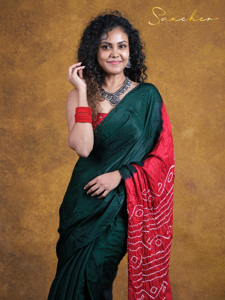 dark green bandhani saree