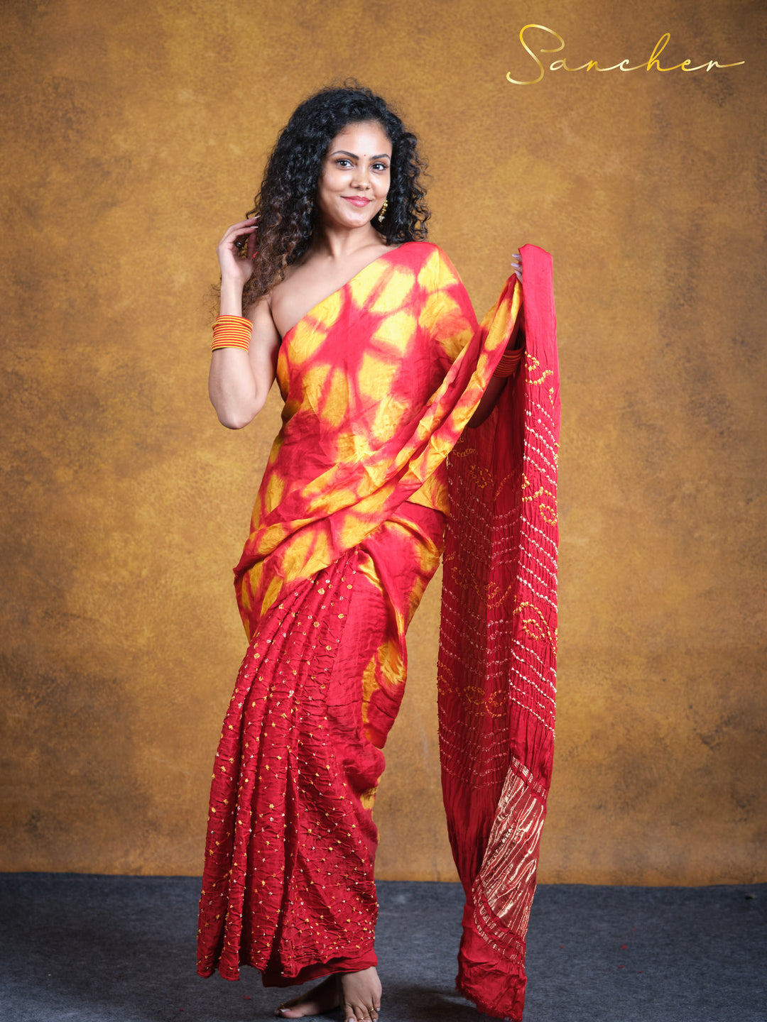 bandhani red saree