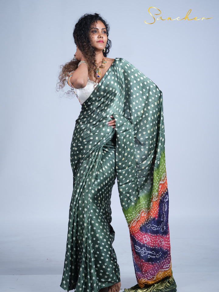 green bandhani silk saree