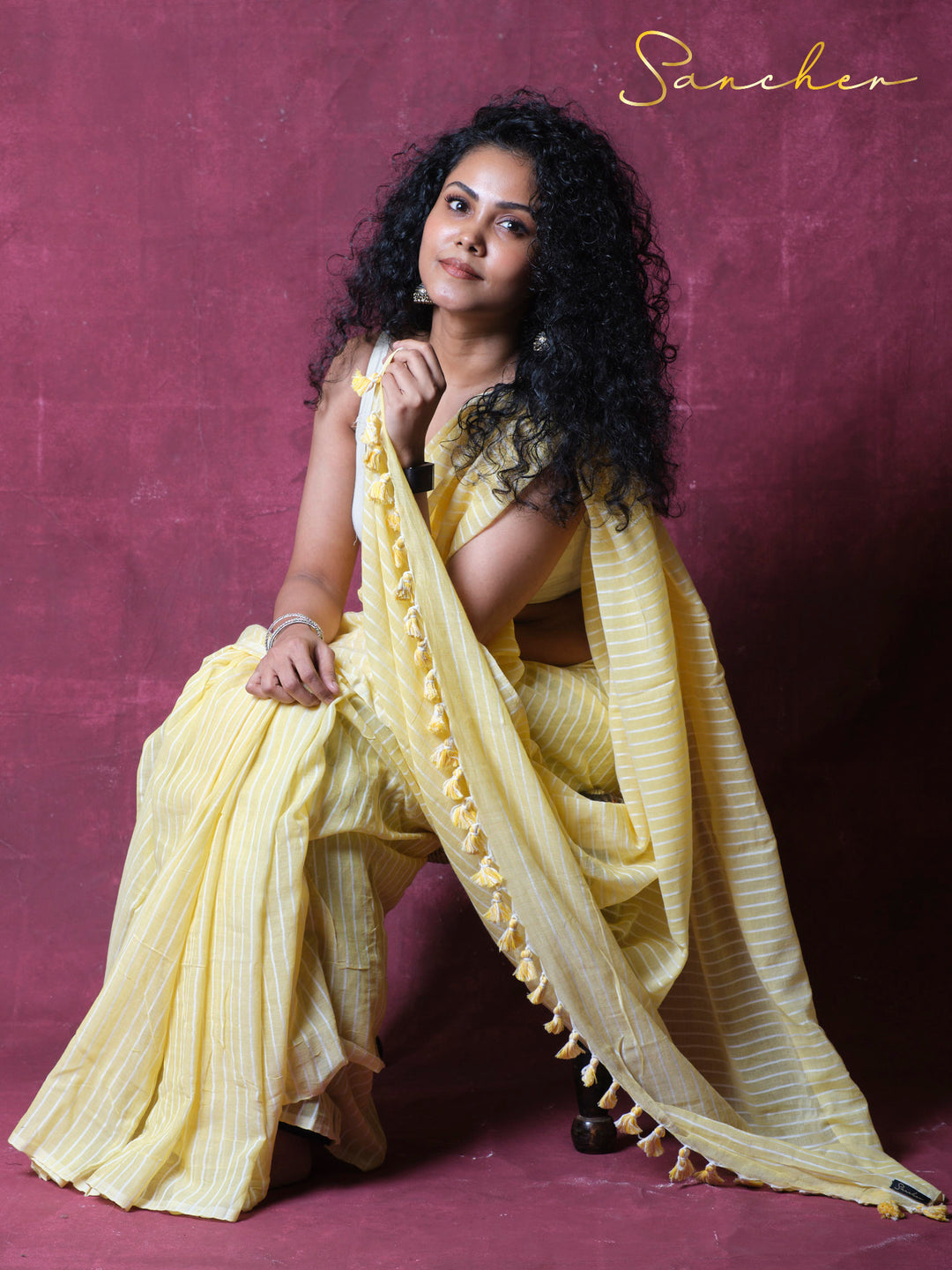 Poetry in parallel Mulmul Cotton Saree