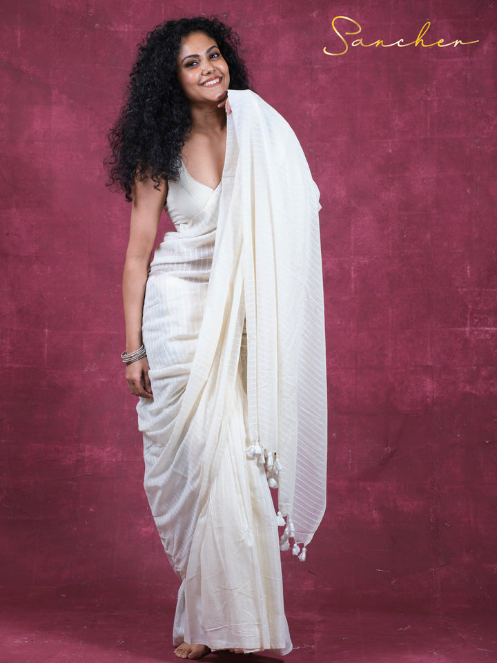 Moon lines Mulmul Cotton Saree